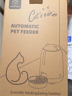 PAPIFEED Automatic Pet Feeder in White